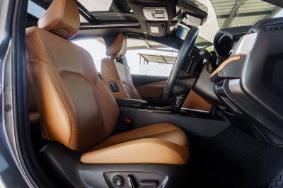 TOYOTA CAMRY 2.5 HEV PREMIUM LUXURY ปี2024