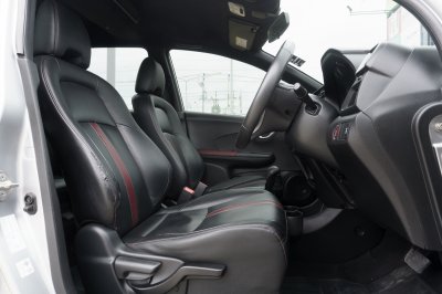 HONDA BR-V 1.5 SV ปี2021 (2ขฒ6539)