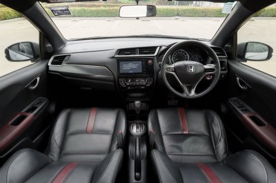 HONDA BR-V 1.5 SV ปี2021 (2ขฒ6539)