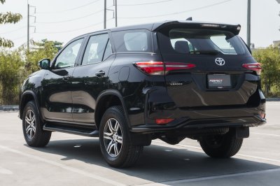 TOYOTA FORTUNER 2.4 LEADER S ปี2024