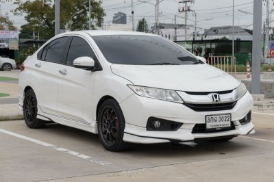 HONDA CITY 1.5 SV AT ปี2014 (3กฉ3022)