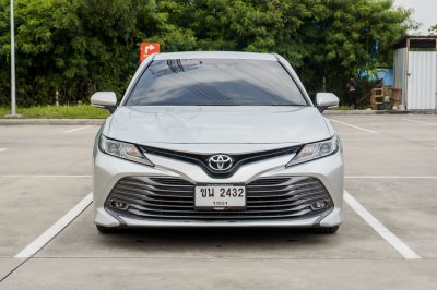 TOYOTA CAMRY 2.0 G ปี2021 (ขน2432)