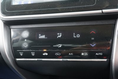 HONDA CITY 1.5 SV AT ปี2014 (3กฉ3022)