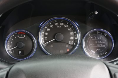 HONDA CITY 1.5 SV AT ปี2014 (3กฉ3022)