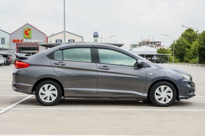 HONDA CITY 1.5 S AT ปี 2018 (7กถ4905)