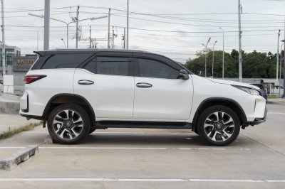 TOYOTA FORTUNER 2.4 LEGENDER ปี2021 จด2022 (2ขส816)