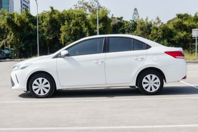 TOYOTA VIOS 1.5 ENTRY AT ปี 2022 (2ขห9400)
