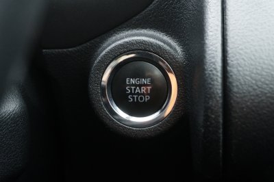 TOYOTA INNOVA 2.8 CRYSTA PREMIUM ปี2021 (6ขอ3110)