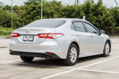 TOYOTA CAMRY 2.0 G ปี2021 (ขน3753)
