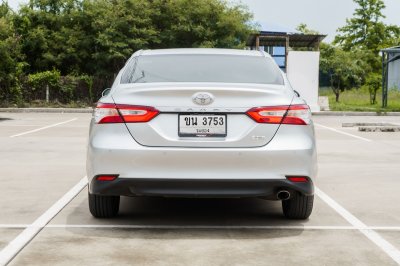TOYOTA CAMRY 2.0 G ปี2021 (ขน3753)