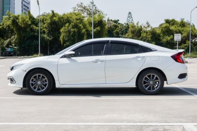 HONDA CIVIC 1.8 EL ปี2019 จด2020 (9กด2529)