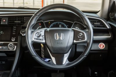 HONDA CIVIC 1.8 EL ปี2019 จด2020 (9กด2529)