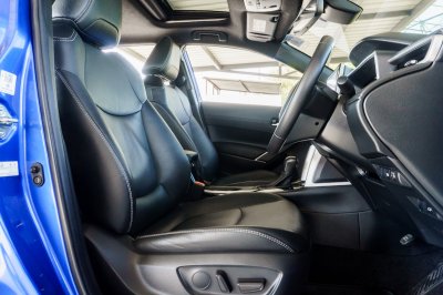 TOYOTA COROLLA CROSS 1.8 HYBRID PREMIUM SAFETY ปี2021 (9กย7866)