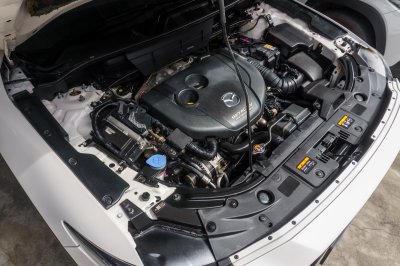 MAZDA CX-8 2.2 XLD EXCLUSIVE 4WD AT ปี2019 (5ขร2357)