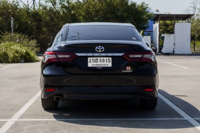 TOYOTA CAMRY 2.5 HEV PREMIUM AT ปี 2022 (2ขฮ6815)
