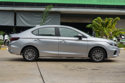 HONDA CITY 1.0 V AT ปี 2021 (2ขฐ6071)