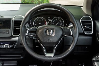 HONDA CITY 1.0 V AT ปี 2021 (2ขฐ6071)