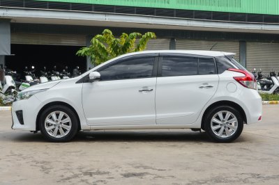 TOYOTA YARIS 1.2 G AT 2014 (งร1685)