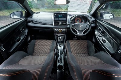 TOYOTA YARIS 1.2 G AT 2014 (งร1685)