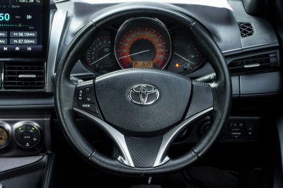 TOYOTA YARIS 1.2 G AT 2014 (งร1685)