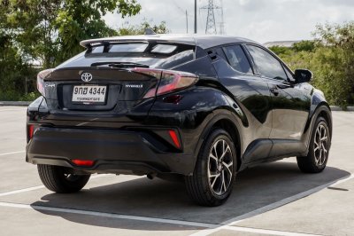 TOYOTA CHR 1.8 HV PREMIUM SAFETY AT ปี 2021 (9กฮ4344)