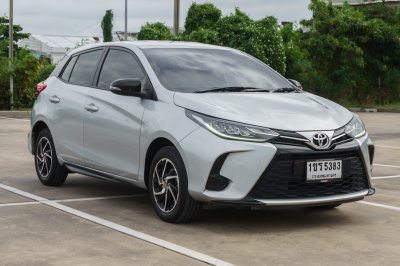 TOYOTA YARIS 1.2 SPORT AT ปี 2020 (1ขร5383)