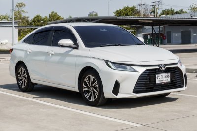 TOYOTA YARIS ATIV 1.2 PREMIUM ปี2023 (4ขฌ1996)