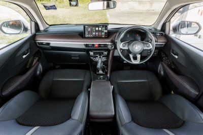 TOYOTA YARIS ATIV 1.2 PREMIUM ปี2023 (4ขฌ1996)