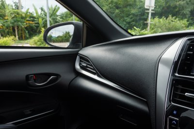 TOYOTA YARIS 1.2 SPORT AT ปี 2020 (1ขร5383)