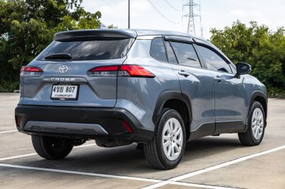 TOYOTA COROLLA CROSS 1.8 SPORTS ปี2023 (4ขย807)