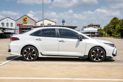 TOYOTA ALTIS 1.8 GR SPORT ปี2021 (2ขง7170)