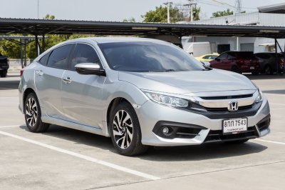 HONDA CIVIC 1.8 EL ปี2018 (8กก7543)