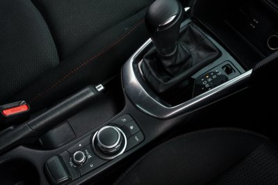 MAZDA 2 1.5 XD HIGH CONNECT AT ปี 2016 (6กฌ4563)