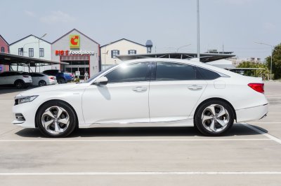 HONDA ACCORD 2.0 HYBRID ปี2020 (1ขพ9005)