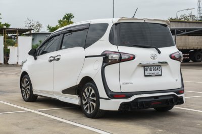 TOYOTA SIENTA 1.5 V AT ปี 2018 (8กฆ9345)