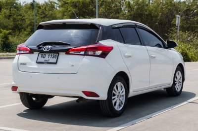 TOYOTA YARIS 1.2 E AT ปี2017 (จอ1136)