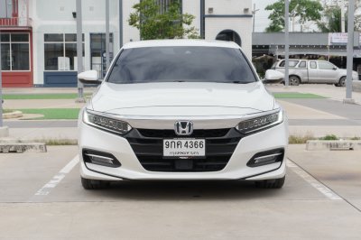 HONDA ACCORD 2.0 HYBRID ปี2021 (9กค4366)
