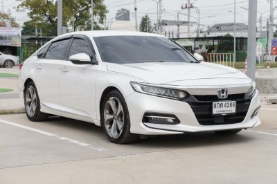 HONDA ACCORD 2.0 HYBRID ปี2021 (9กค4366)