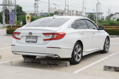 HONDA ACCORD 2.0 HYBRID ปี2021 (9กค4366)
