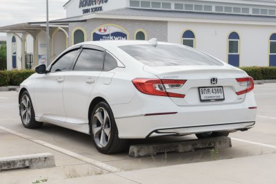 HONDA ACCORD 2.0 HYBRID ปี2021 (9กค4366)