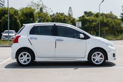 TOYOTA YARIS 1.5 E AT ปี2012 (5ขฉ1708)