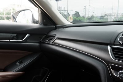 HONDA ACCORD 2.0 HYBRID ปี2021 (9กค4366)