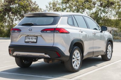TOYOTA COROLLA CROSS 1.8 HYBRID SMART ปี2021 (2ขฉ9316)