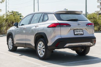 TOYOTA COROLLA CROSS 1.8 HYBRID SMART ปี2021 (2ขฉ9316)