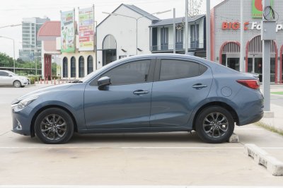 MAZDA 2 1.3 HIGH CONNECT ปี2019 (กพ1423)