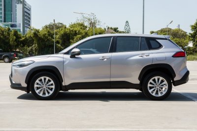 TOYOTA COROLLA CROSS 1.8 HYBRID SMART ปี2021 (2ขฉ9316)