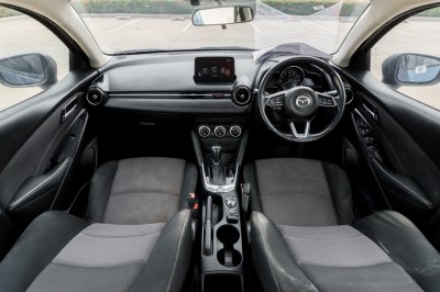 MAZDA 2 1.3 HIGH CONNECT ปี2019 (กพ1423)