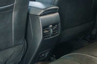 TOYOTA COROLLA CROSS 1.8 HYBRID SMART ปี2021 (2ขฉ9316)