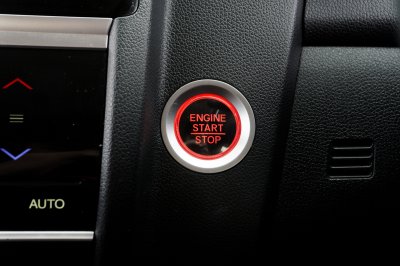 HONDA JAZZ 1.5 V+ ปี2019 (8กษ3334)