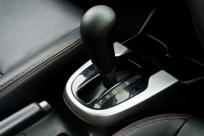 HONDA JAZZ 1.5 V+ ปี2019 (8กษ3334)